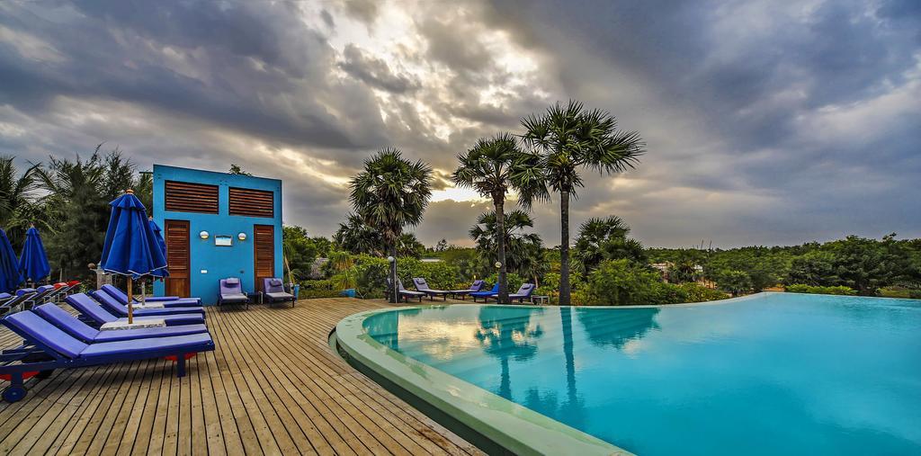 Resort The Dune Eco Village And -